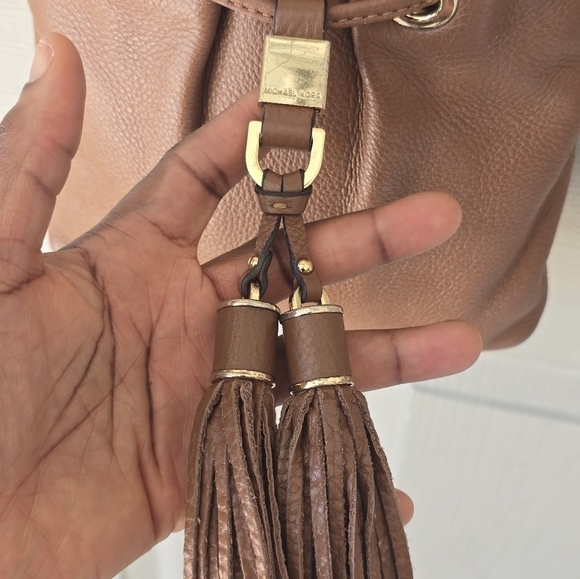 Michael Kors Leather Crossbody Bag Women's Brown Pebble Tassels Logo Small - Picture 7 of 16